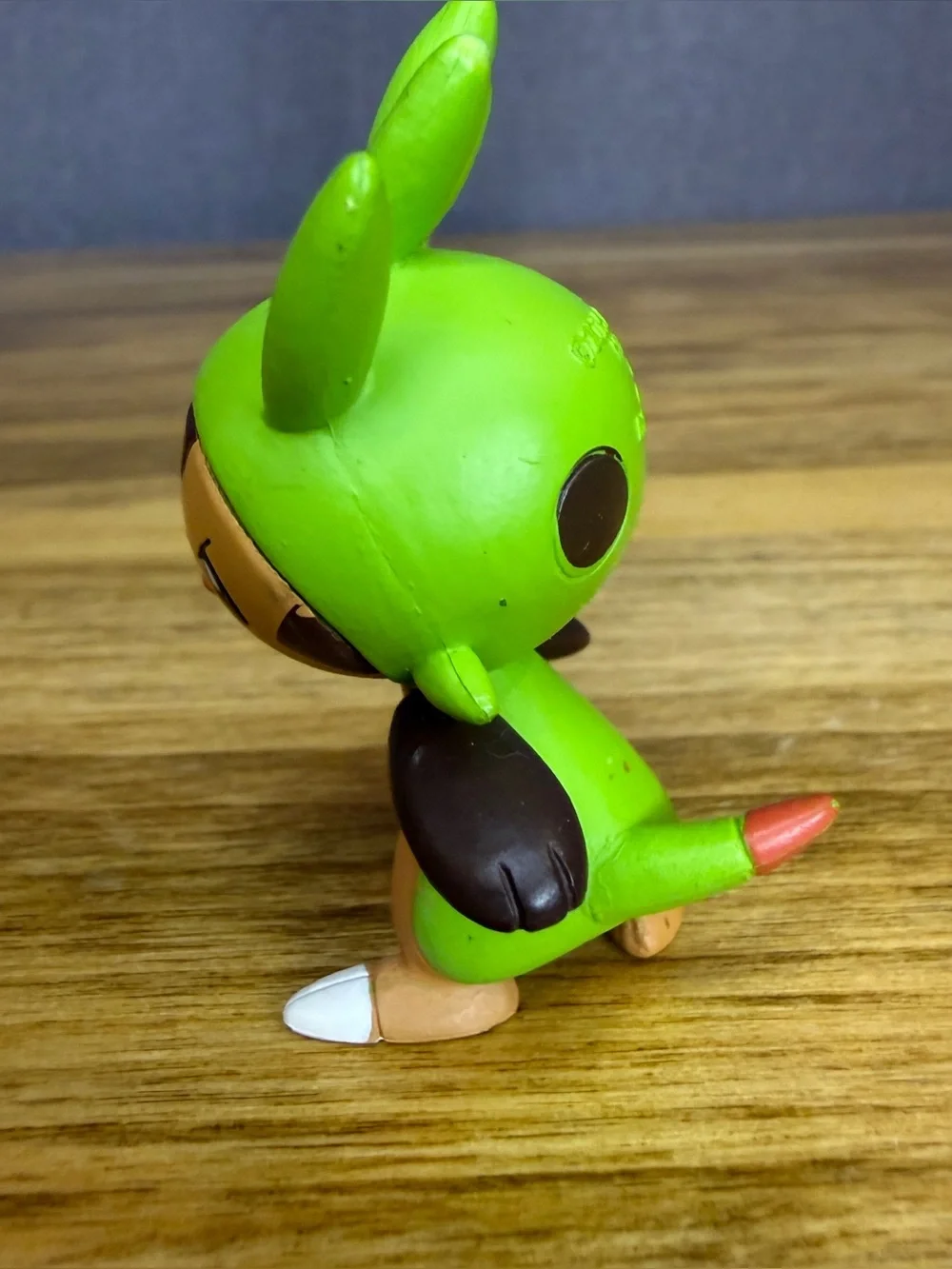 TOMY Nintendo Pokemon Chespin Action Figure Toy Fighting Pose 2015